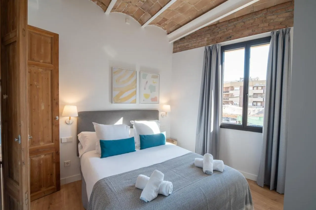 Feelathome Stadium Apartments L’Hospitalet de Llobregat 0*,