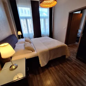 https://residence-moravia-apartments.karlovyvary-hotels.com