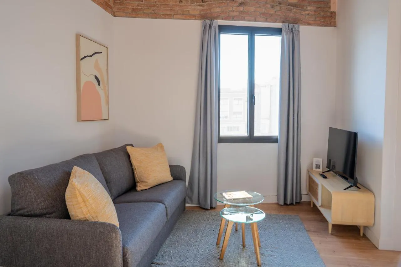 Feelathome Stadium Apartments L'Hospitalet de Llobregat 0*,  España